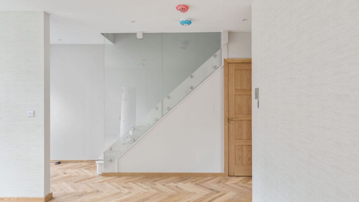 Single-Storey-Rear-Extension-Loft-Conversion-and-House-Renovation-Italian-AlfDaFreValdesign-Kitchen-Supply-and-Install-NW10-5SN-Completed-05-2022-12