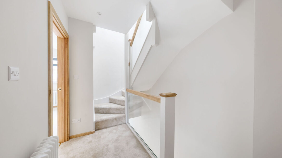 Single-Storey-Rear-Extension-Loft-Conversion-and-House-Renovation-Italian-AlfDaFreValdesign-Kitchen-Supply-and-Install-NW10-5SN-Completed-05-2022-17