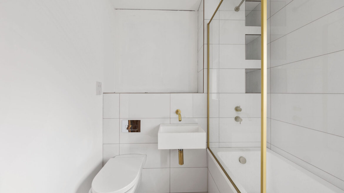 Single-Storey-Rear-Extension-Loft-Conversion-and-House-Renovation-Italian-AlfDaFreValdesign-Kitchen-Supply-and-Install-NW10-5SN-Completed-05-2022-21