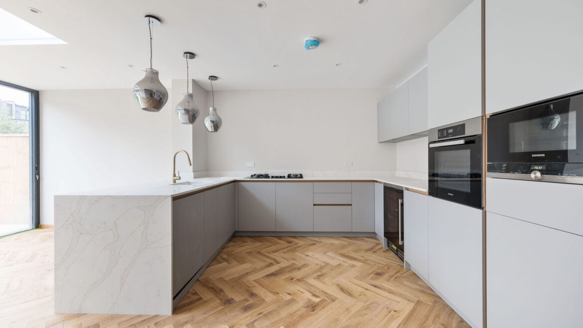 Single-Storey-Rear-Extension-Loft-Conversion-and-House-Renovation-Italian-AlfDaFreValdesign-Kitchen-Supply-and-Install-NW10-5SN-Completed-05-2022-6